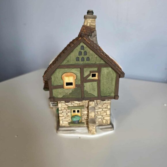 🎀SALE 🎀VTG Dept 56 Dickens Village "The Spirit of Giving" Rectory & Church - Picture 5 of 15